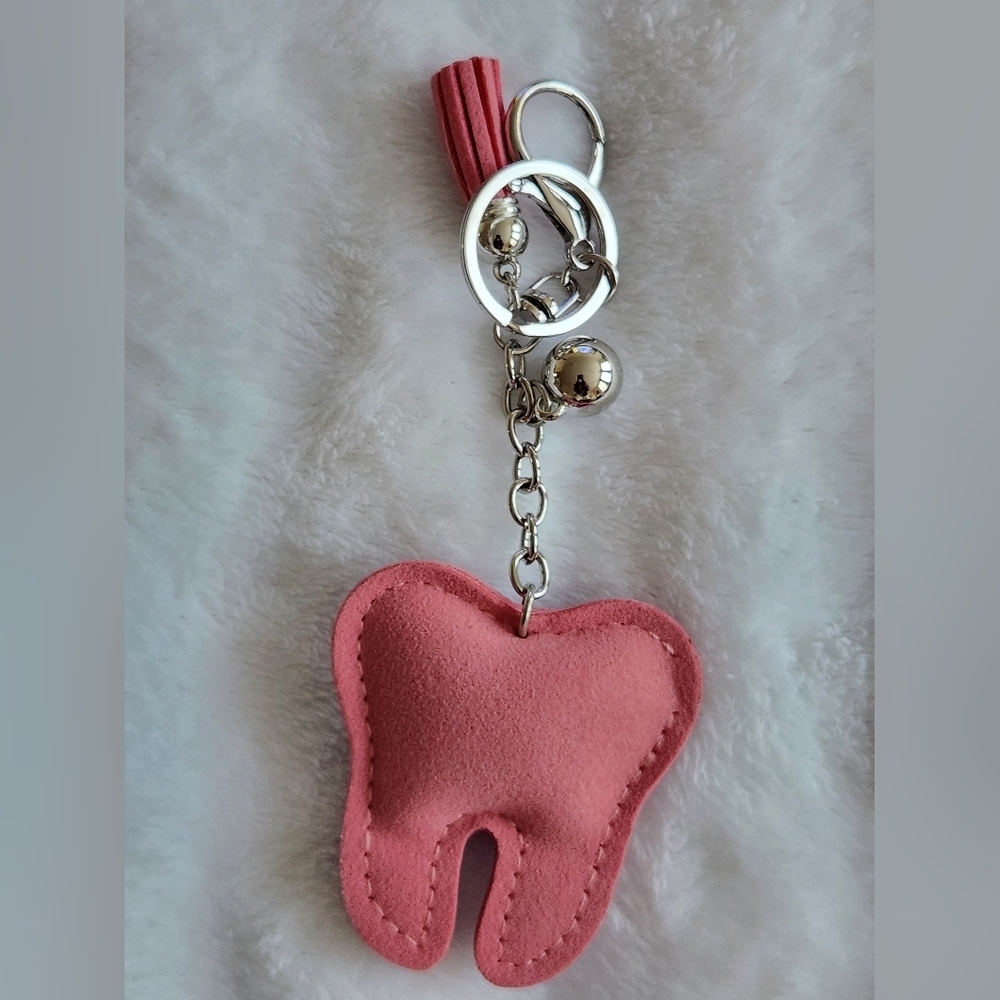 Pink Rhinestone Tooth Keychain Bag Charm - Picture 3 of 3